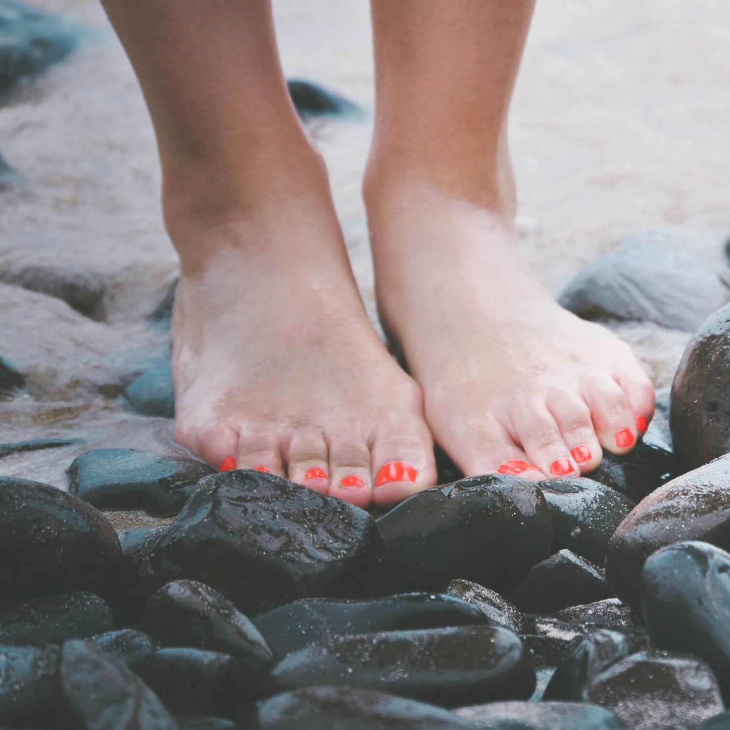 CND Shellac Express Pedicure