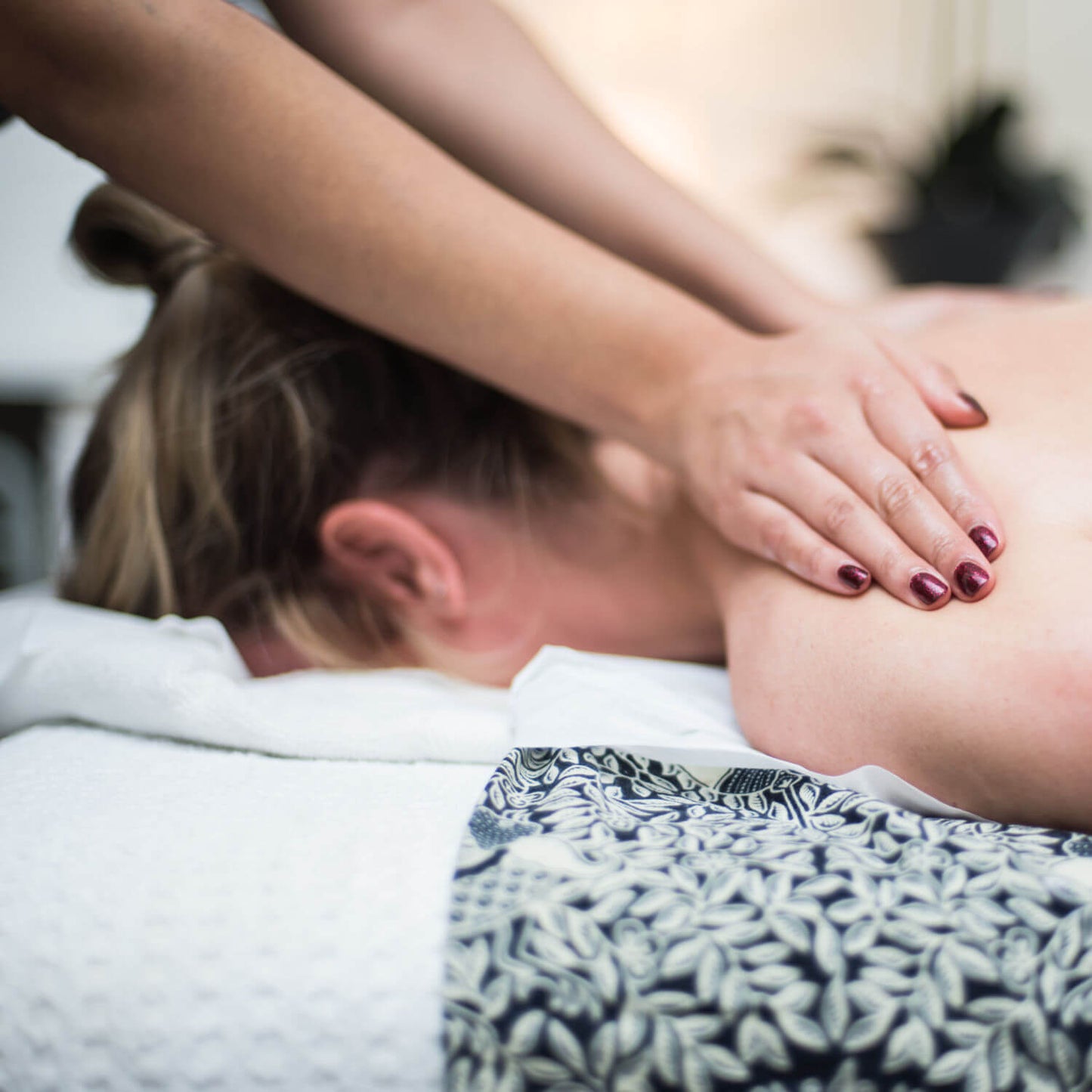 Back, Neck and Shoulder Massage Treatment