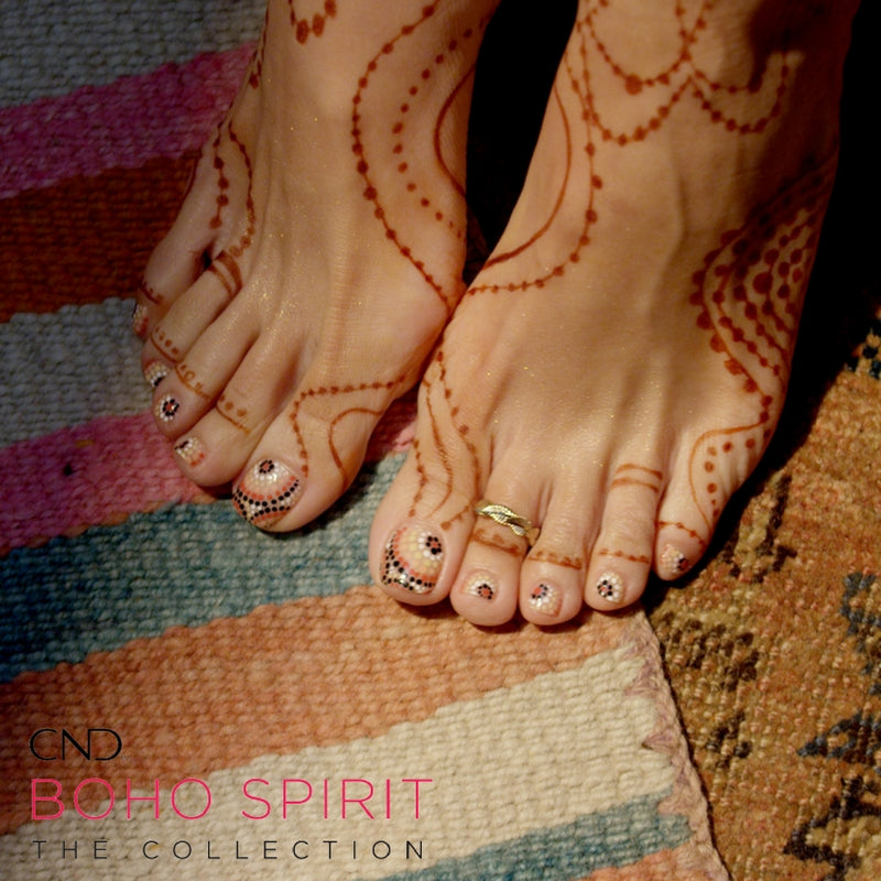 CND Shellac Luxury Pedicure